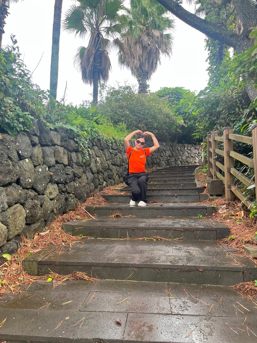 1758787661116865.jpg 1758787661116865.jpg