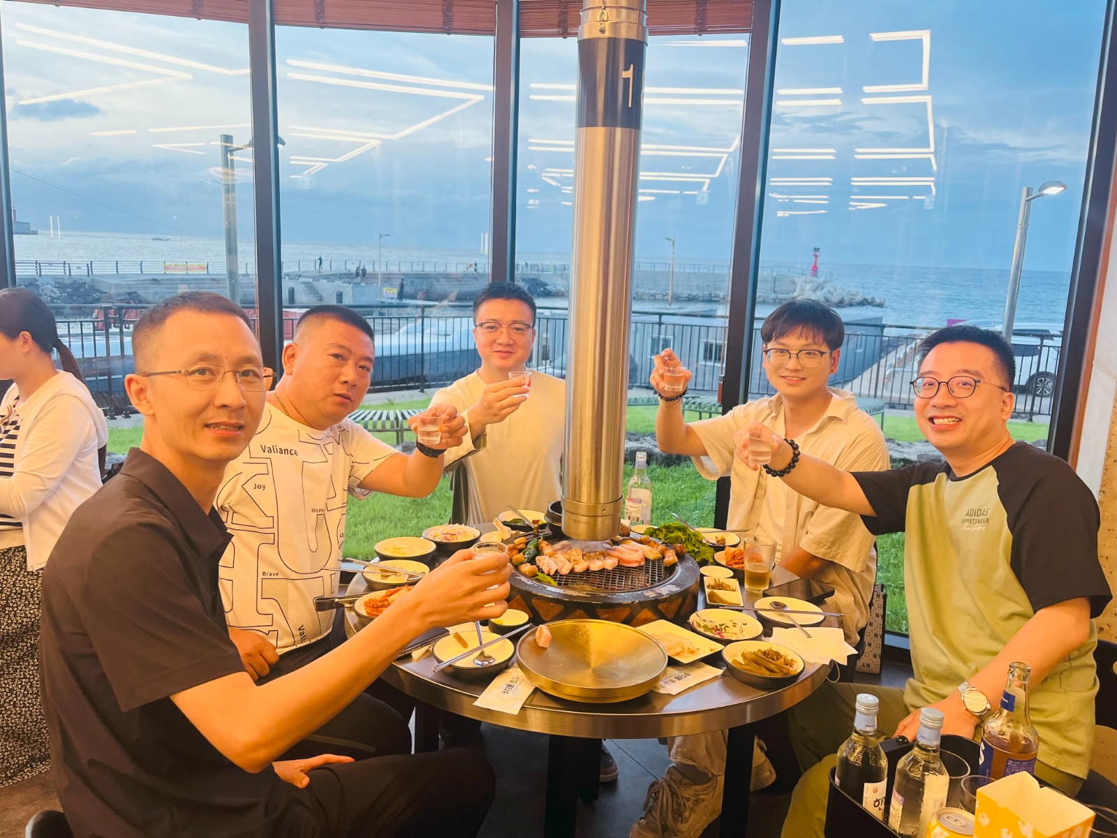 1758787665136944.jpg 1758787665136944.jpg